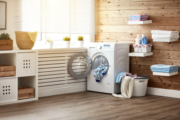 40 Functional And Stylish Laundry Room Design Ideas