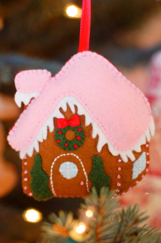 50 Best Christmas Crafts | IdeasToKnow