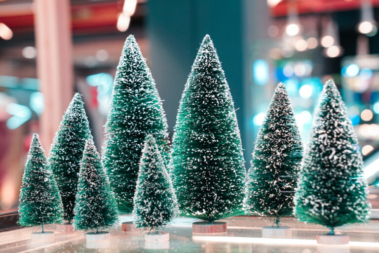 40 DIY Mini Christmas Tree Crafts