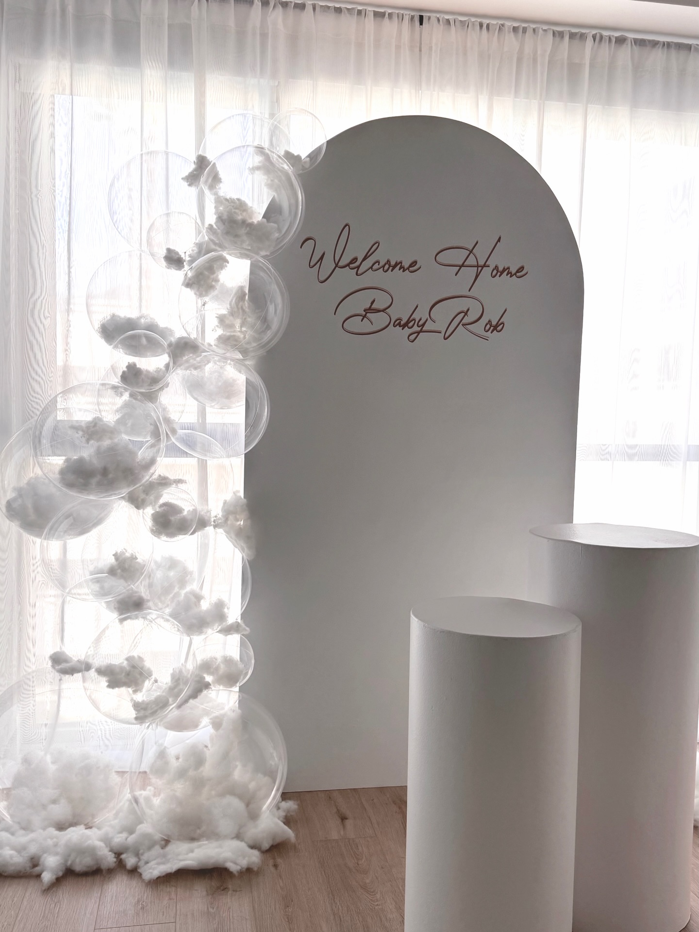 17 Baby Shower Balloon Arch Ideas That Turn Any Space Into a Dream ...