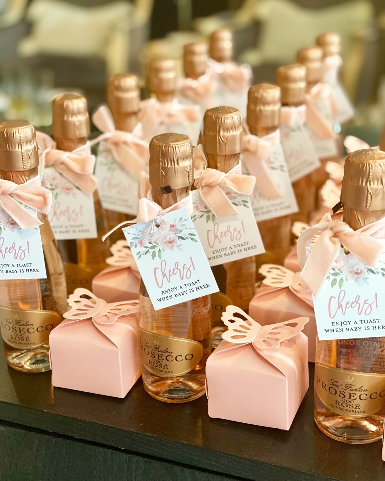 17 Baby Shower Favor Ideas Guests Will Actually Use – IdeasToKnow