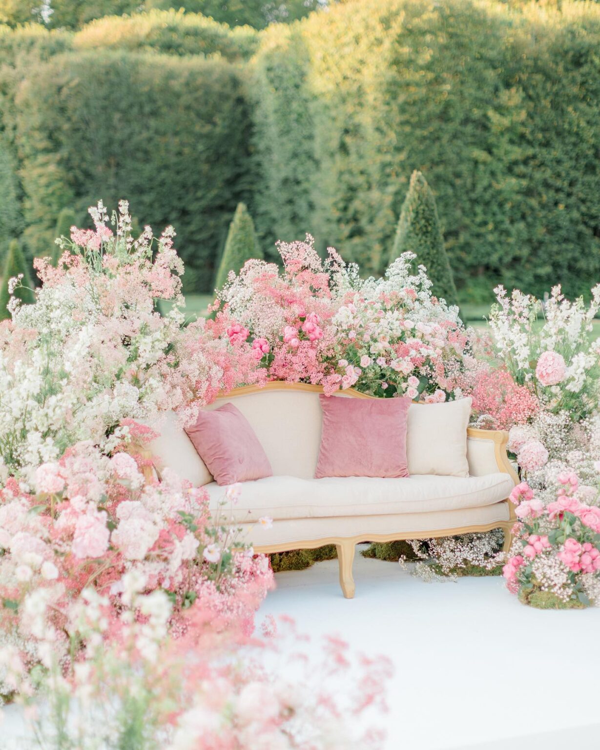 27 Pink Wedding Decor Ideas – IdeasToKnow